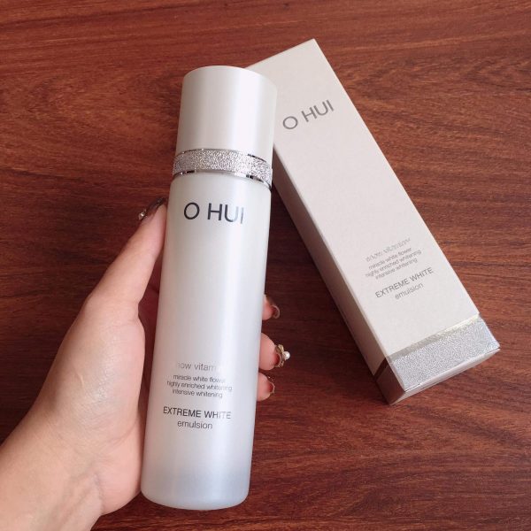 OHui Extreme White Emulsion Snow Vitamin