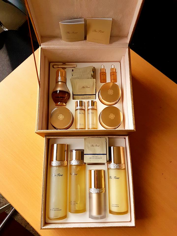 Set 2 tầng OHUI THE FIRST AMPOULE - Tái sinh da, bổ sung tế báo mầm